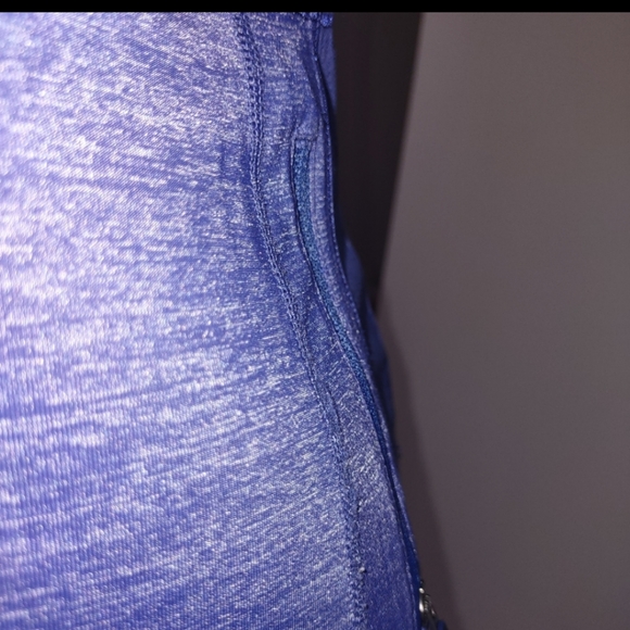 Rare Lululemon jacket with reflective - Picture 5 of 9